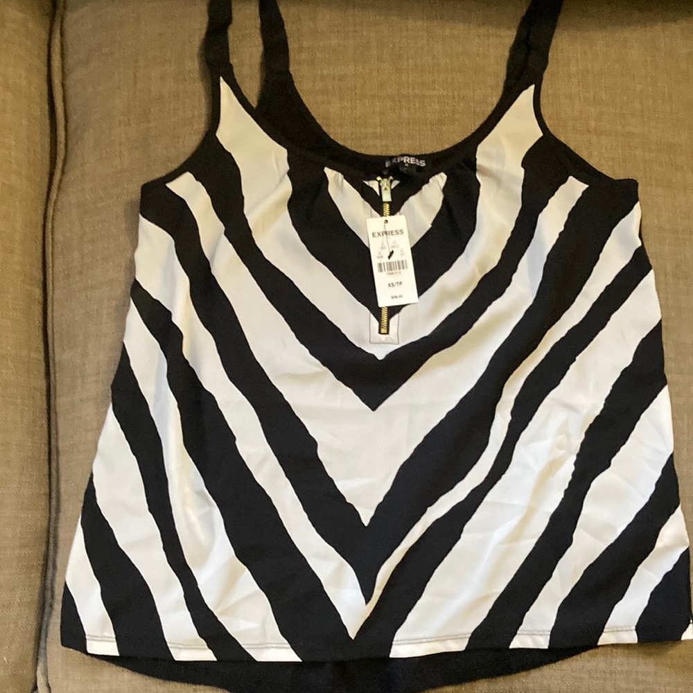 Express NWT